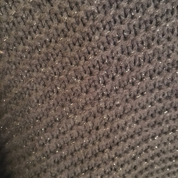 Oversized knitted sweater - Picture 2 of 2